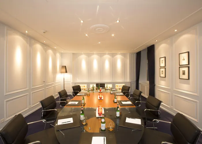 Hotell Bellevue Palace 5*